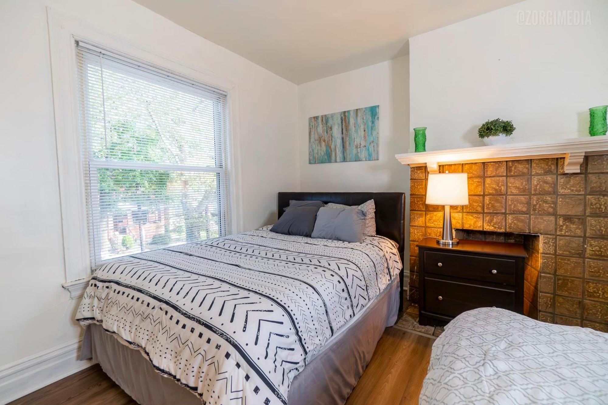 Stylish Apt - 2 Queen Bed - Easy Hospital Access Pittsburgh Exteriör bild
